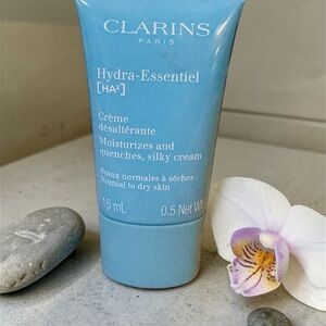 Clarins Hydra-Essentiel Moisturizer - Blue
